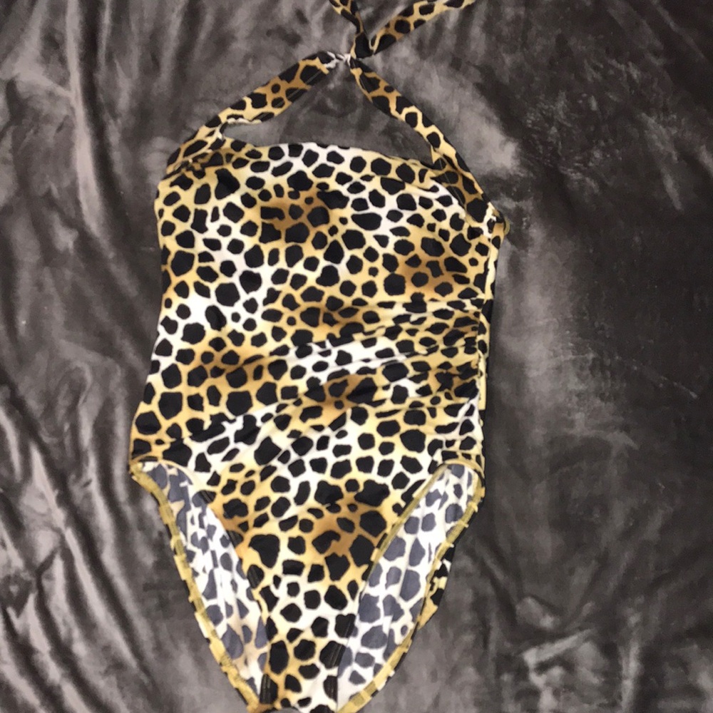 MIRACLESUIT SIZE 14 SWIMSUIT PINUP ONEPIECE
